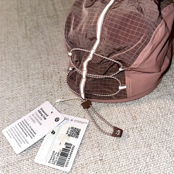 New LULULEMON Drawcord Hiking Cap Rose Pink Clay Hat Moisture Wicking Size S/M - Picture 8 of 16